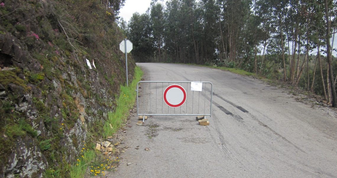 Câmara Municipal encerrou estrada entre Vila Cova e Canelas