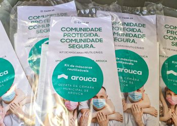 COVID-19 | Câmara Municipal distribui novo kit de máscaras reutilizáveis aos munícipes