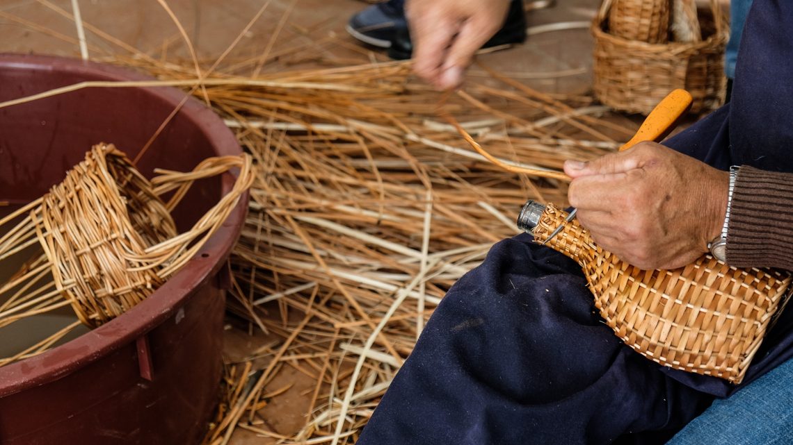 Inscrições abertas para curso de cestaria em vime dirigido a empregados e desempregados