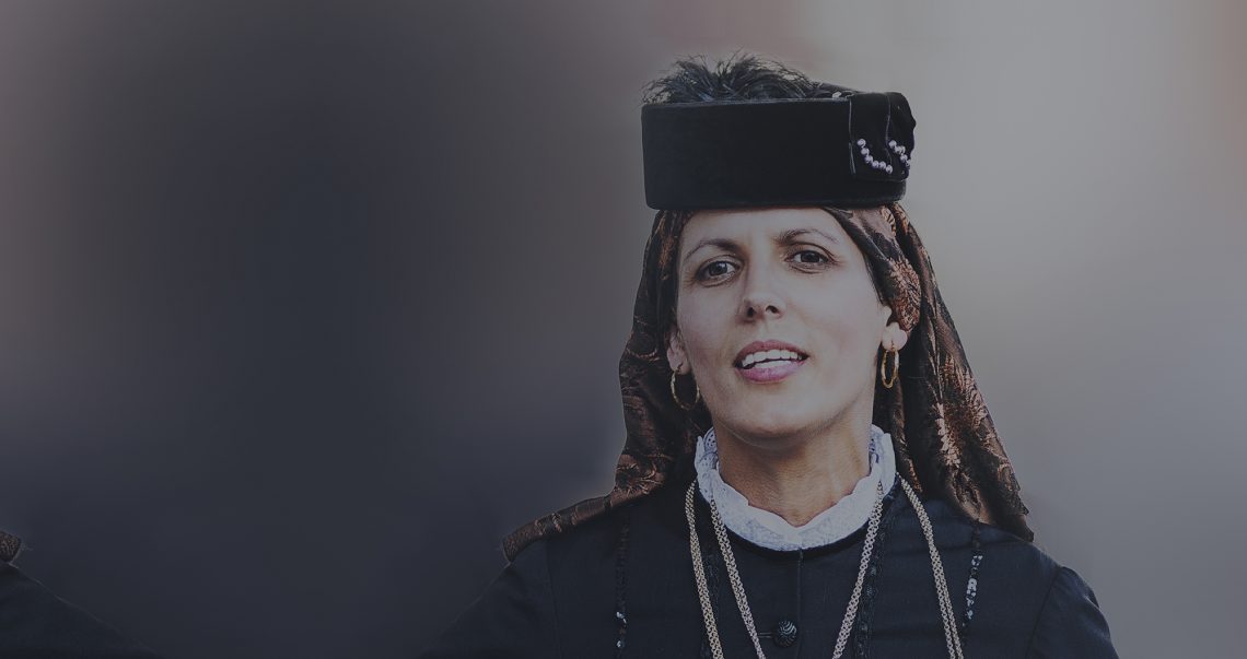 “Rostos de uma tarde de folclore” em exposição na Biblioteca Municipal de Arouca