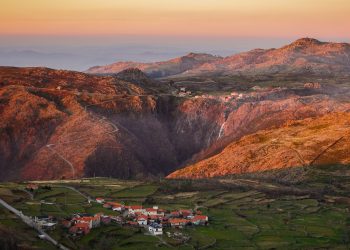 Exposição reúne fotografias com melhor classificação no concurso “Click Arouca”