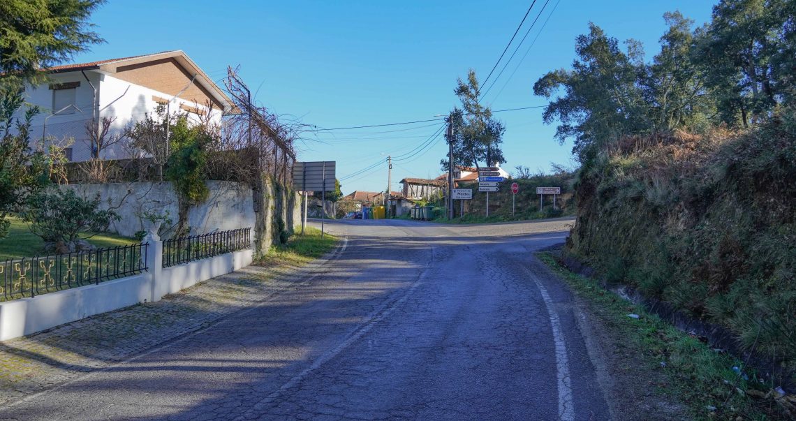 Consignada empreitada de requalificação do cruzamento da Portela de Moldes