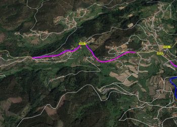 Trânsito cortado em Tropeço, entre a Junta de Freguesia e a capela de S. João