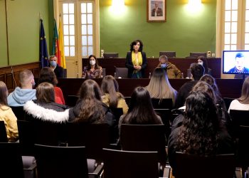Município investe 25 mil euros em bolsas para jovens arouquenses