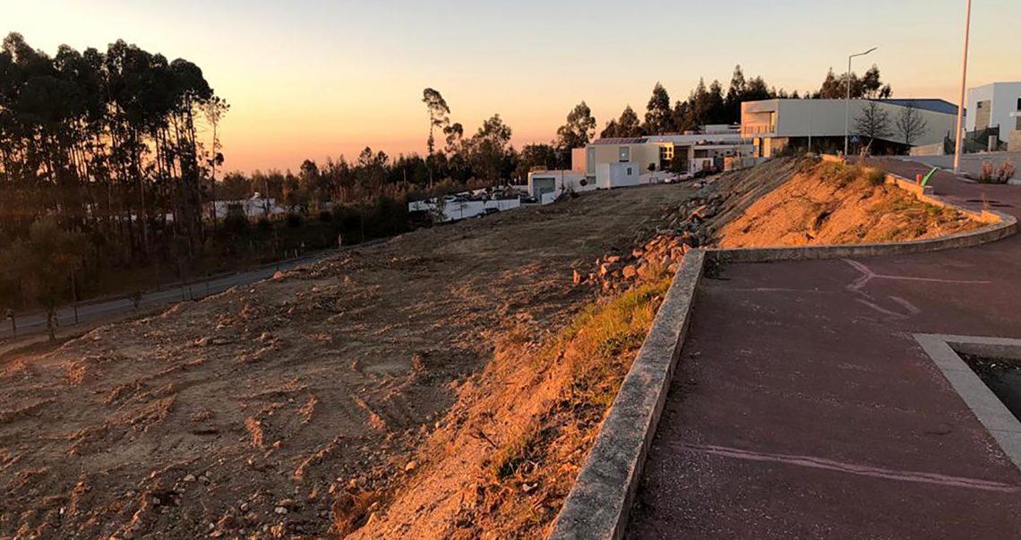 Admissão para venda de lotes de Vila Pavão em Escariz até 18 de março