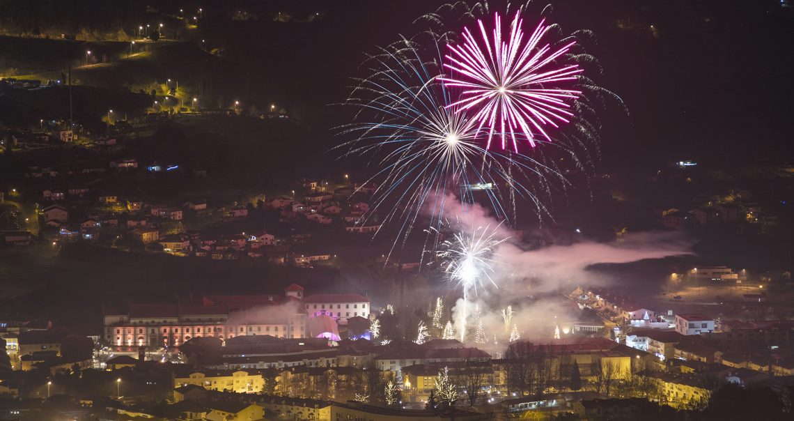Alargado horário de funcionamento dos estabelecimentos de restauração e bebidas na passagem de ano