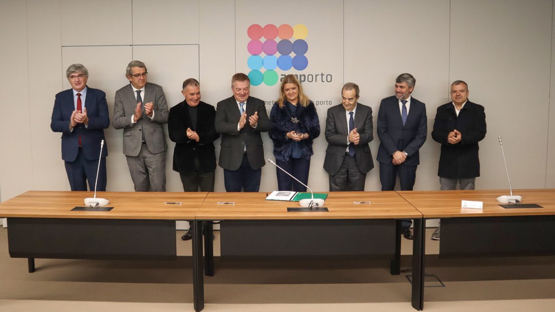 Assinado contrato para nova concessão de autocarros da rede pública de transportes