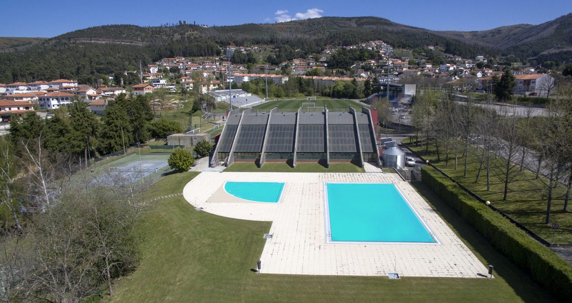 Piscinas exteriores em funcionamento a partir de 17 de junho
