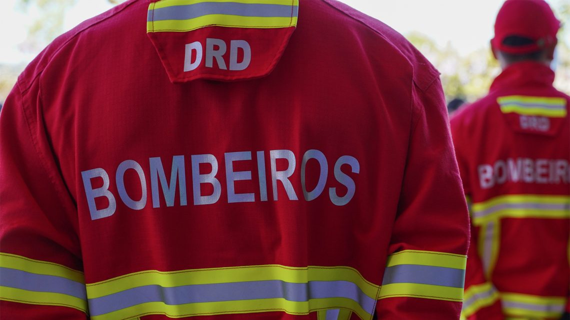 Aprovado voto de louvor aos bombeiros e comunidades envolvidas no combate ao incêndio de setembro