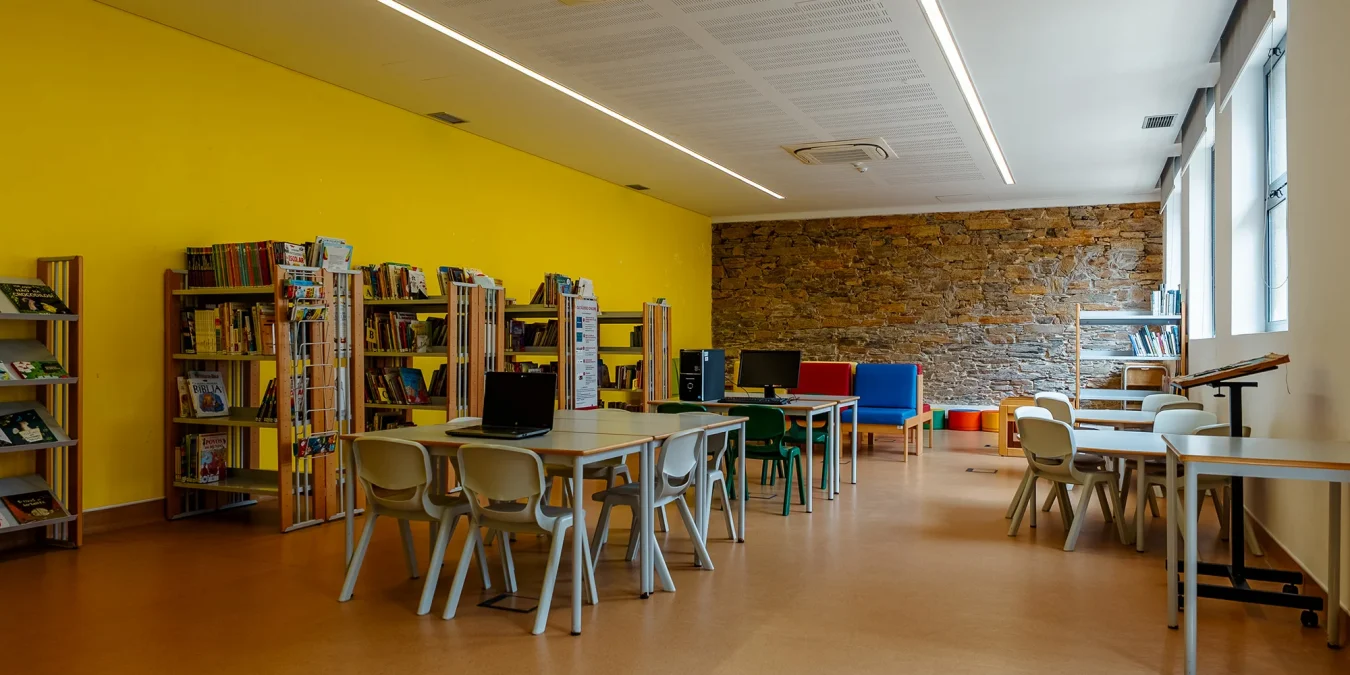 Biblioteca Escolar de Canelas