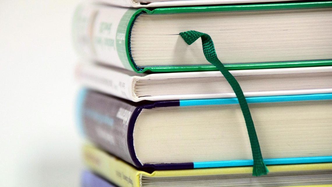 Abertas as candidaturas a bolsas de estudo para alunos do ensino superior